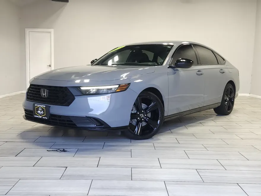 2023 Honda Accord Hybrid Sport-L photo 1