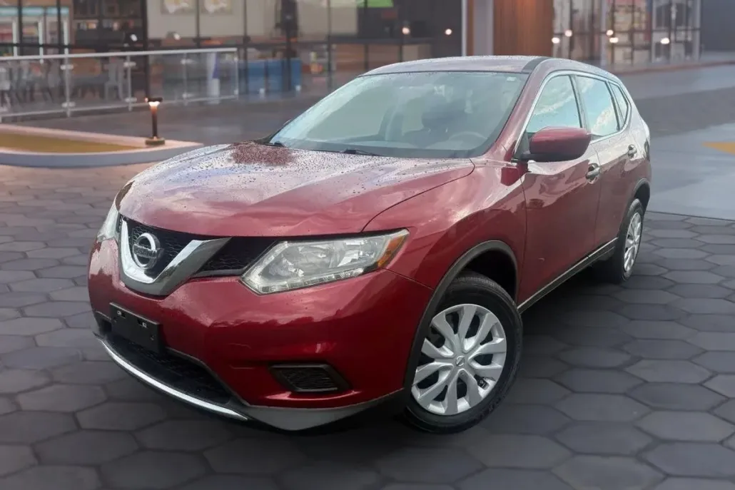 2016 Nissan Rogue photo 1
