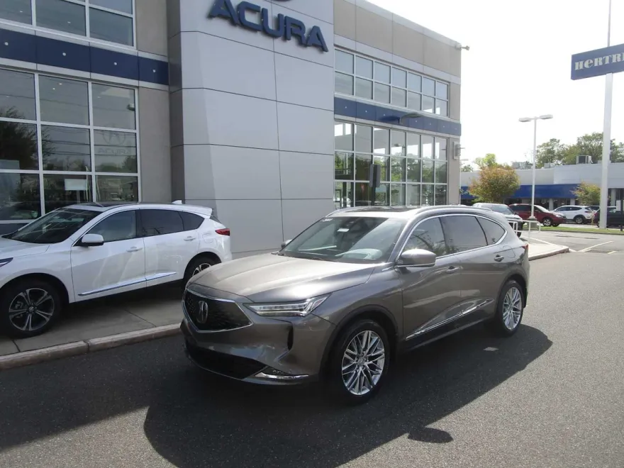 2023 Acura MDX SH-AWD Advance photo 1