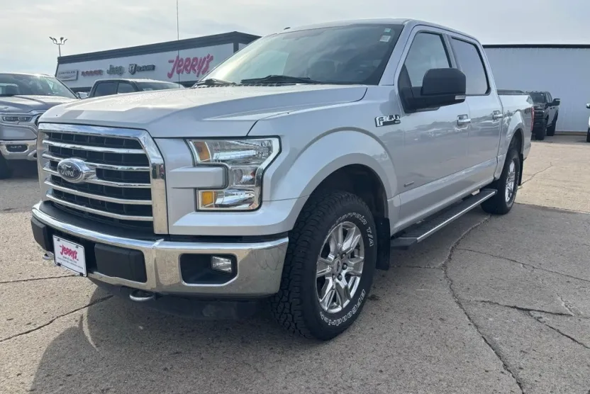 2016 Ford F-150 XLT photo 1