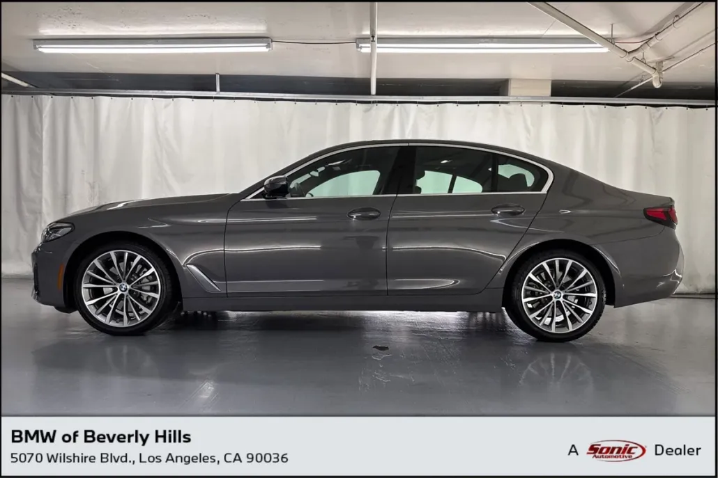 2022 Bmw 530i photo 1