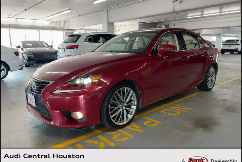 2014 Lexus IS 250 photo 1