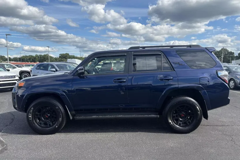 2021 Toyota 4Runner TRD Premium photo 1