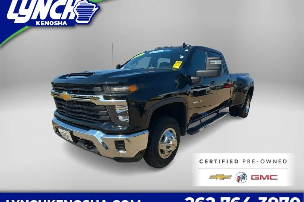 2024 Chevrolet Silverado 3500HD LT photo 1