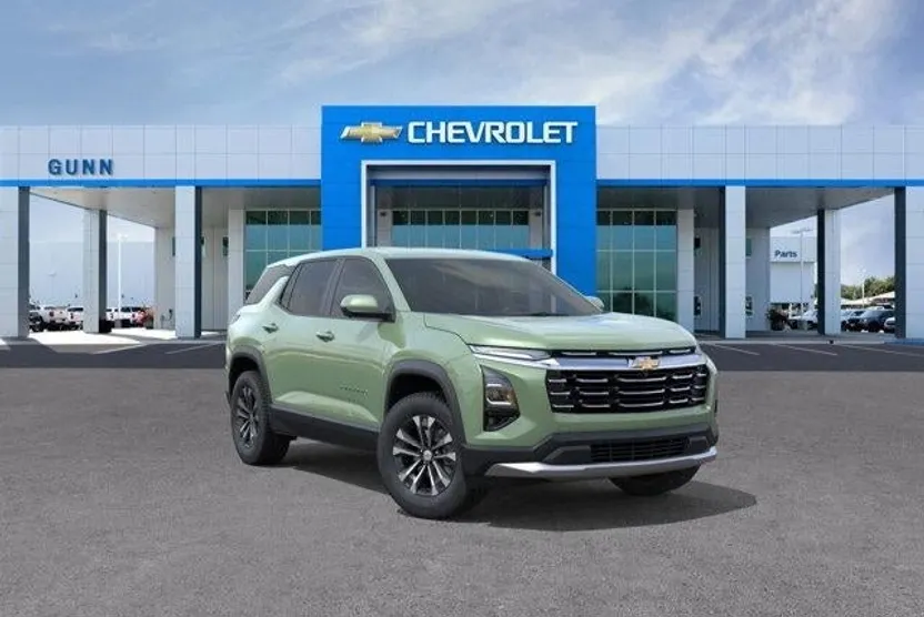 2026 Chevrolet Equinox LT photo 1