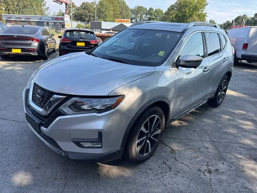 2018 Nissan Rogue SL photo 1
