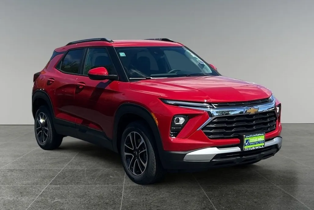 2026 Chevrolet Trailblazer LT photo 1