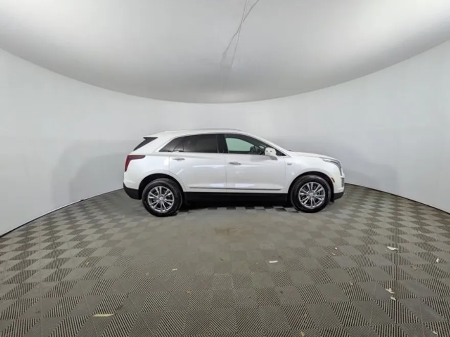 2023 Cadillac XT5 Premium Luxury photo 1