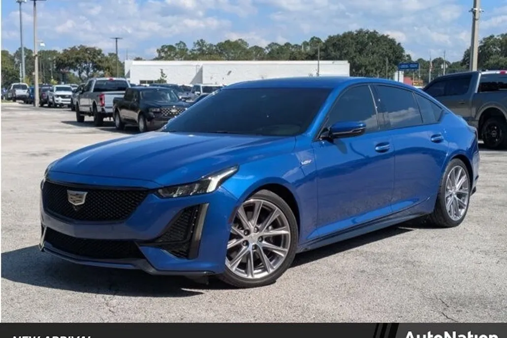 2021 Cadillac CT5 V photo 1