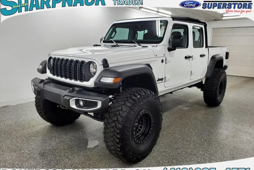 2024 Jeep Gladiator Sport photo 1