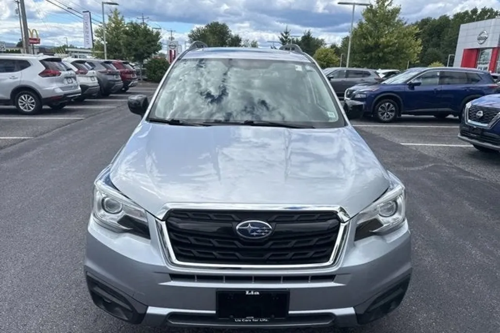 2018 Subaru Forester Premium photo 1