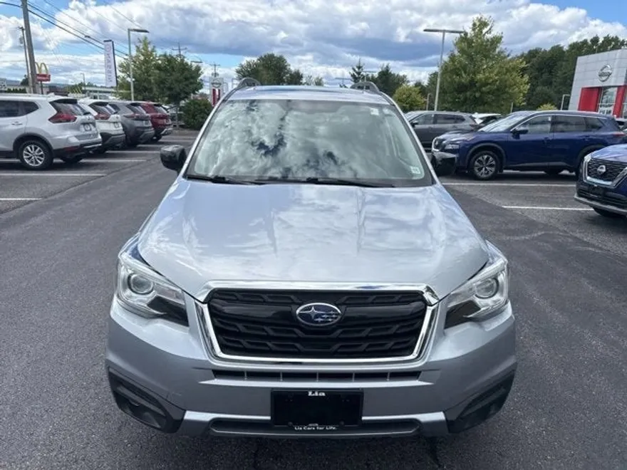 2018 Subaru Forester Premium photo 1