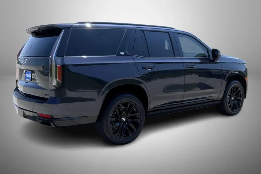 2023 Cadillac Escalade Sport photo 1