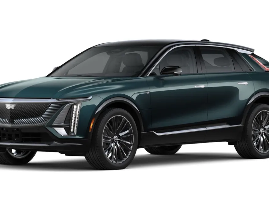 2025 Cadillac Lyriq Luxury photo 1