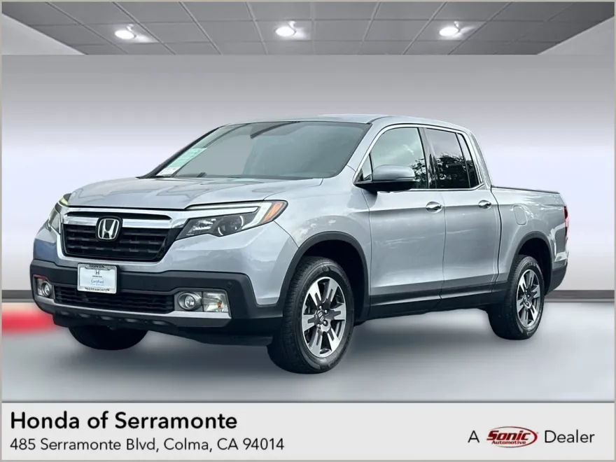 2017 Honda Ridgeline RTL-E photo 1