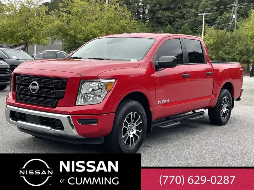 2024 Nissan Titan SV photo 1