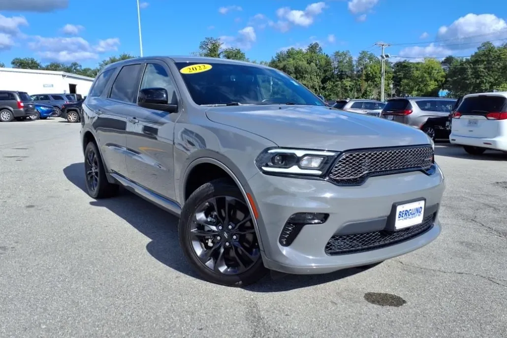 2022 Dodge Durango SXT photo 1