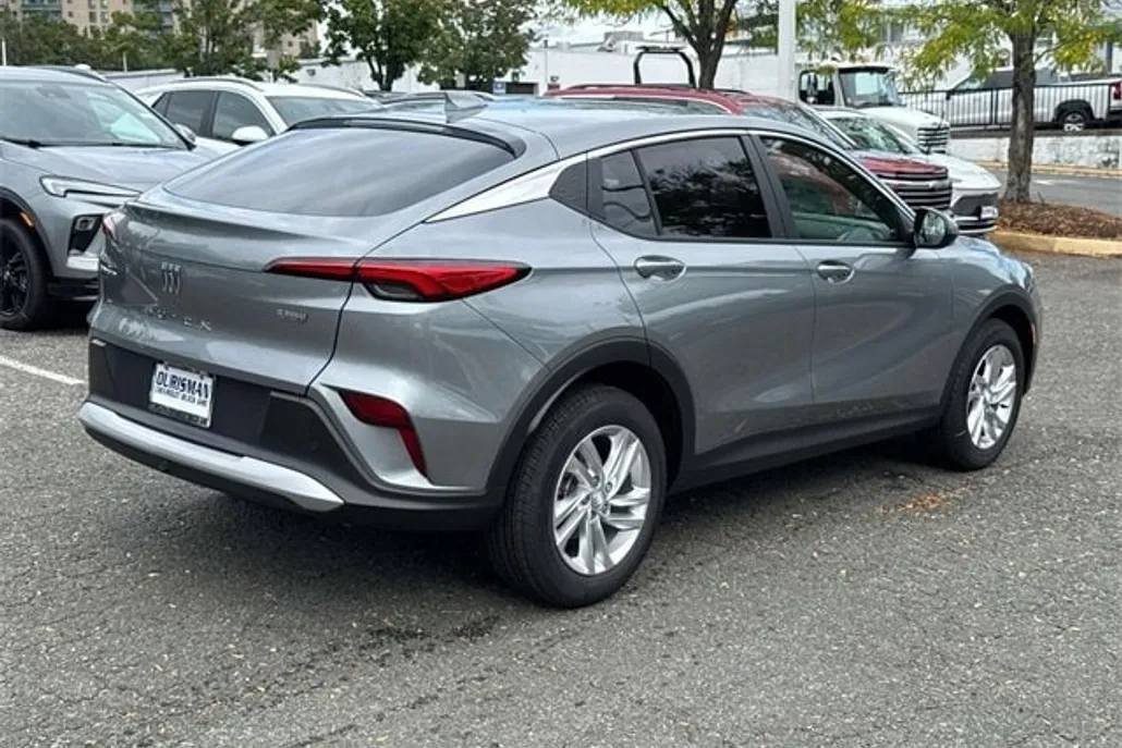 2026 Buick Envista Preferred photo 1