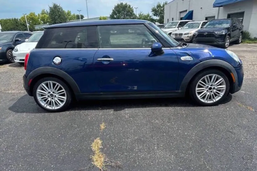 2014 Mini Cooper Hardtop S photo 1