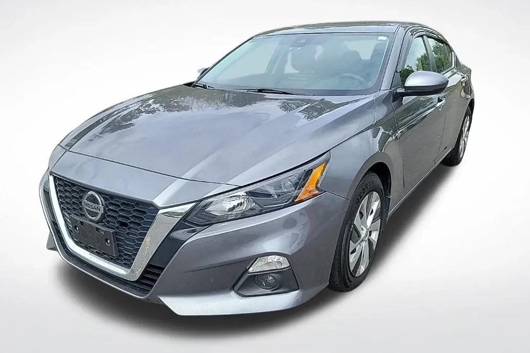 2022 Nissan Altima 2.5 S photo 1