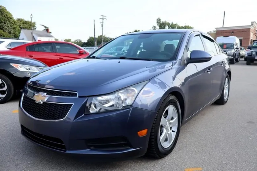 2014 Chevrolet Cruze photo 1