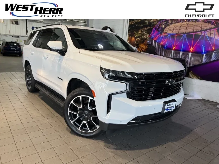 2023 Chevrolet Tahoe RST photo 1