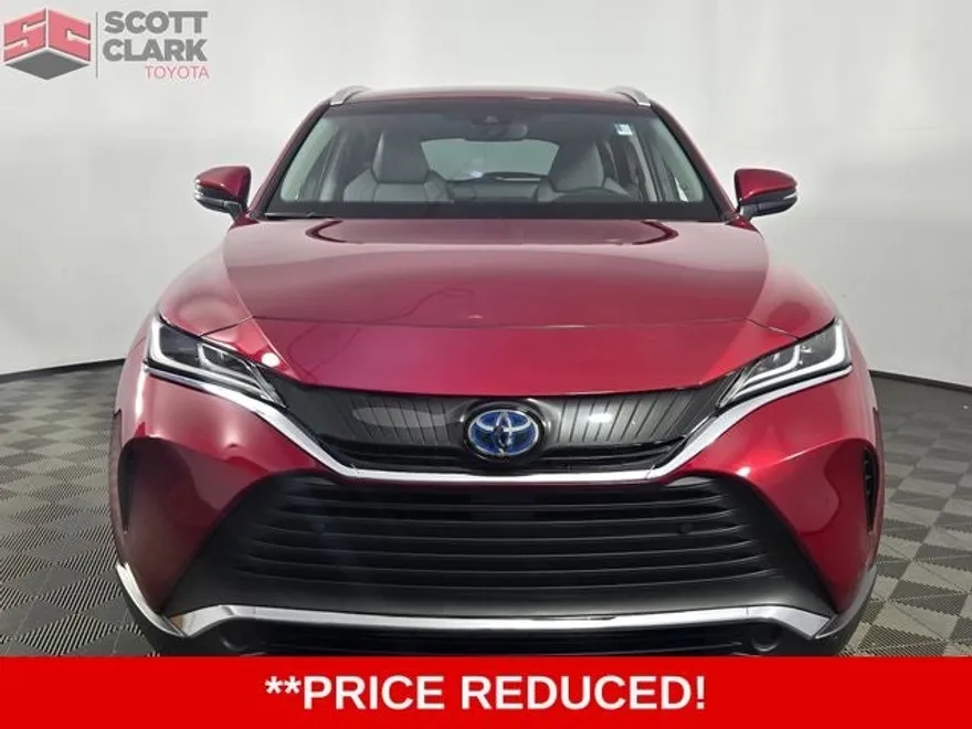 2021 Toyota Venza XLE photo 1
