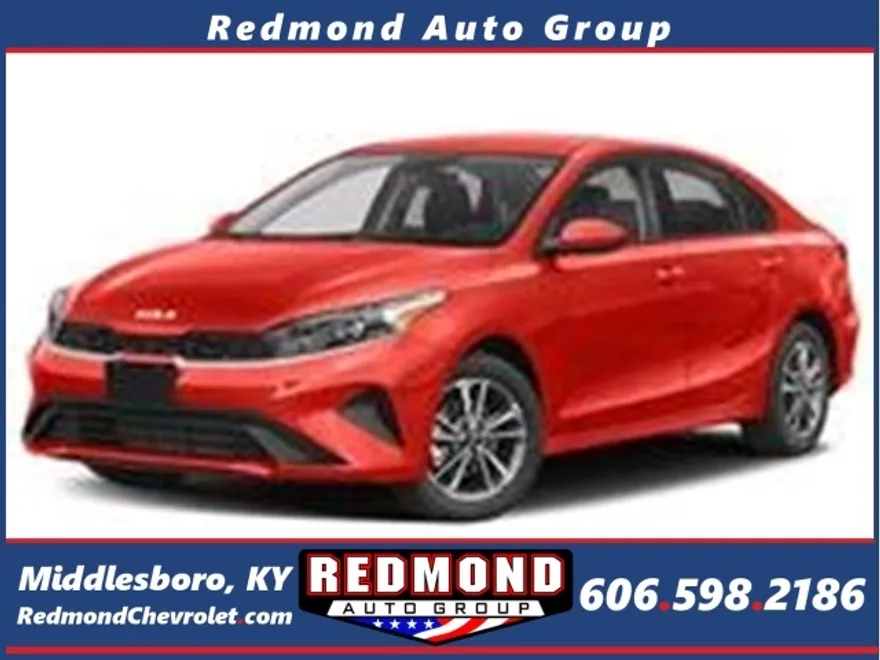 2023 Kia Forte LXS photo 1