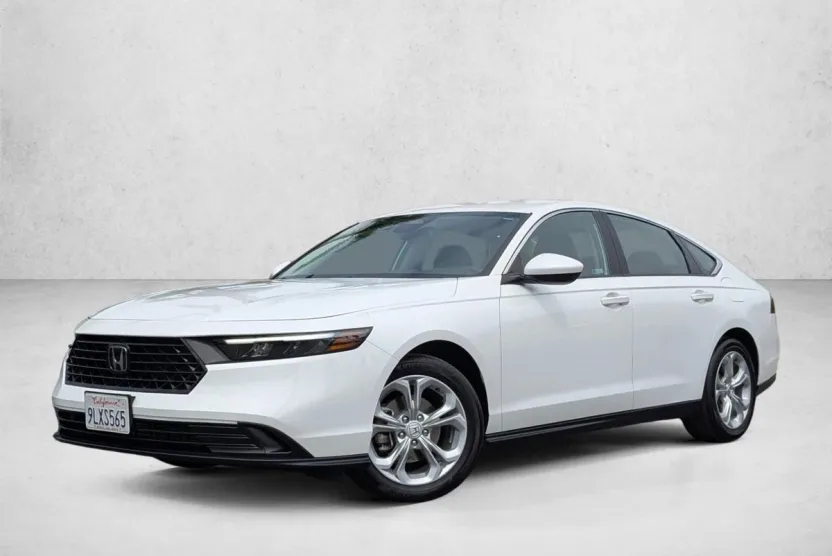 2024 Honda Accord LX photo 1