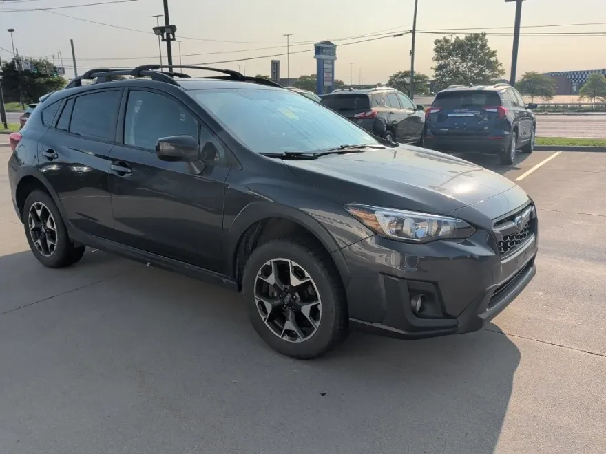 2019 Subaru Crosstrek 2.0i Premium photo 1