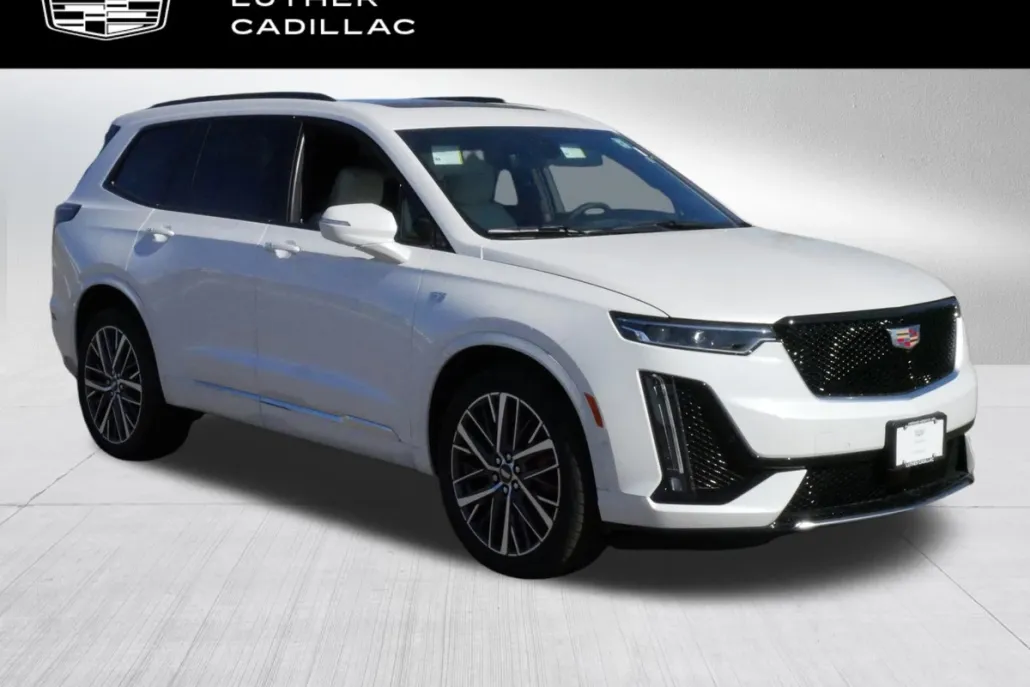 2025 Cadillac XT6 Sport photo 1
