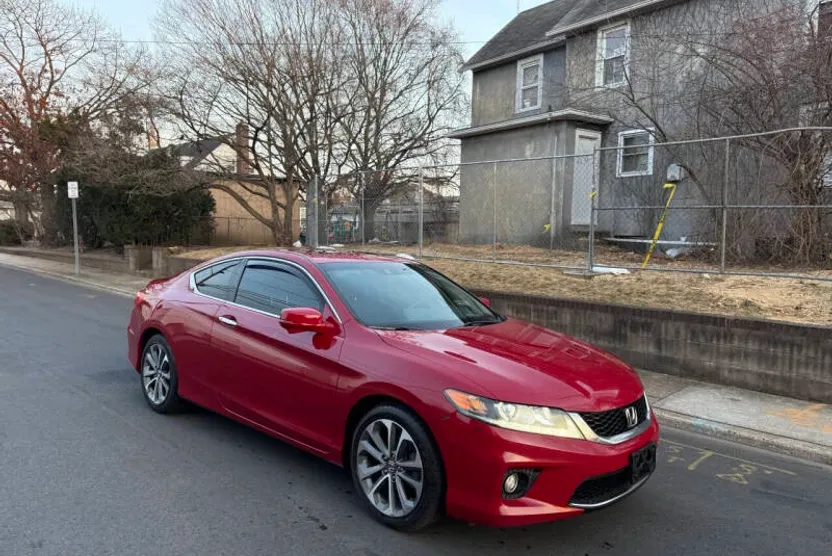 2013 Honda Accord EX-L V6 photo 1