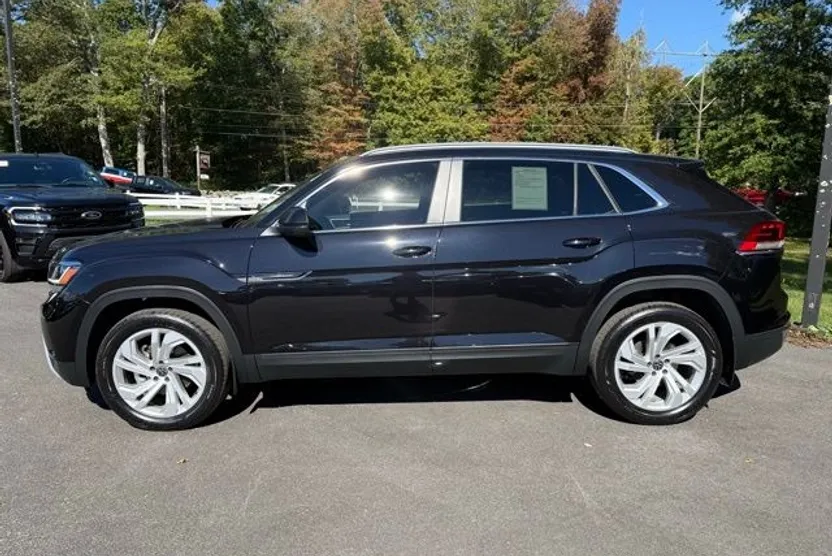 2021 Volkswagen Atlas Cross Sport V6 SEL photo 1