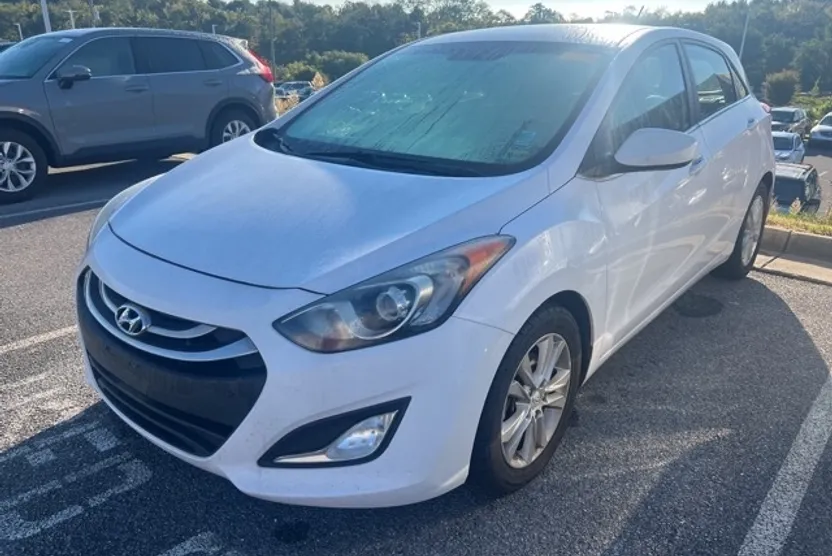 2015 Hyundai Elantra GT Base photo 1