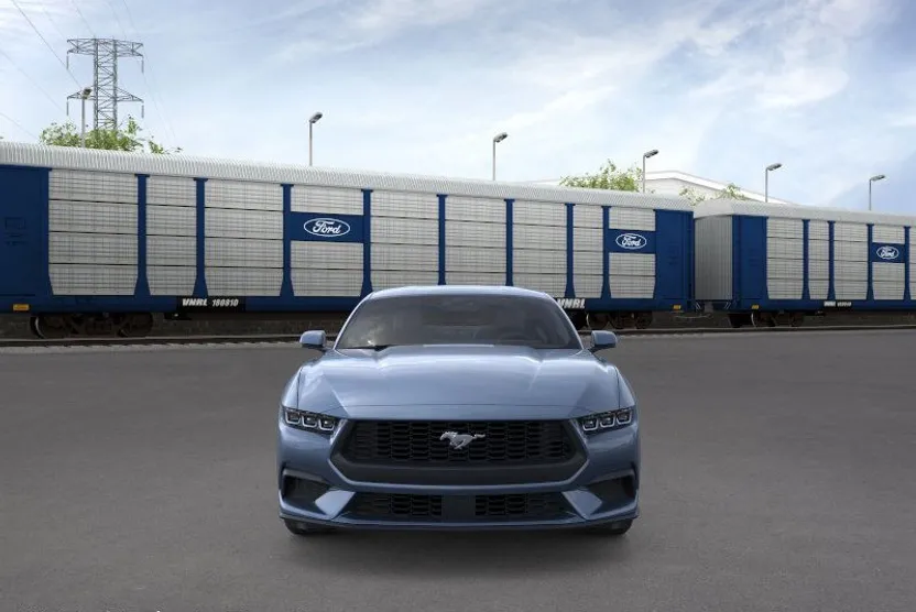 2025 Ford Mustang EcoBoost Premium photo 1