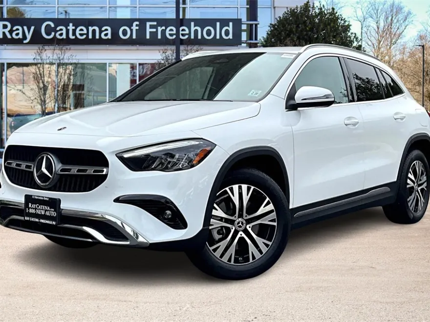 2025 Mercedes Benz GLA 250 4MATIC photo 1