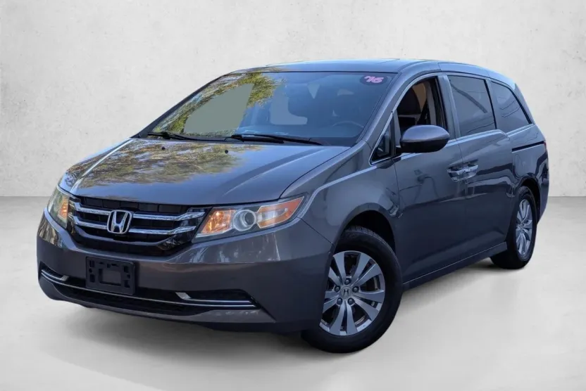 2016 Honda Odyssey EX-L photo 1