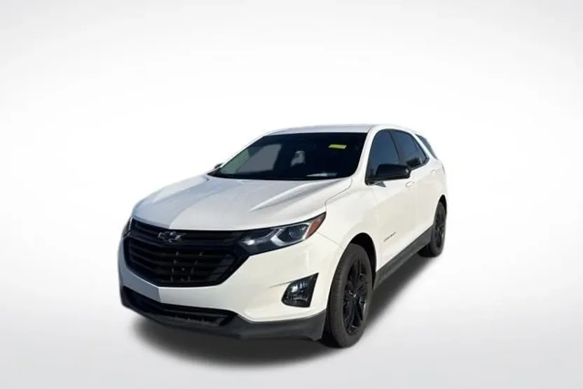 2021 Chevrolet Equinox LT photo 1