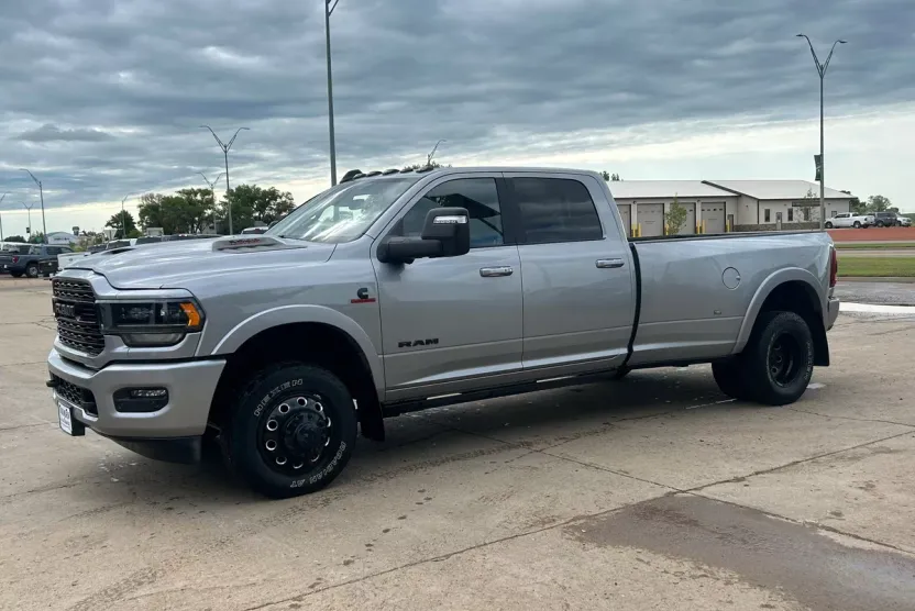 2023 Ram 3500 Limited photo 1
