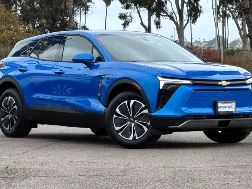 2025 Chevrolet Blazer EV photo 1