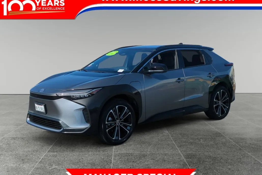 2024 Toyota bZ4X Limited photo 1