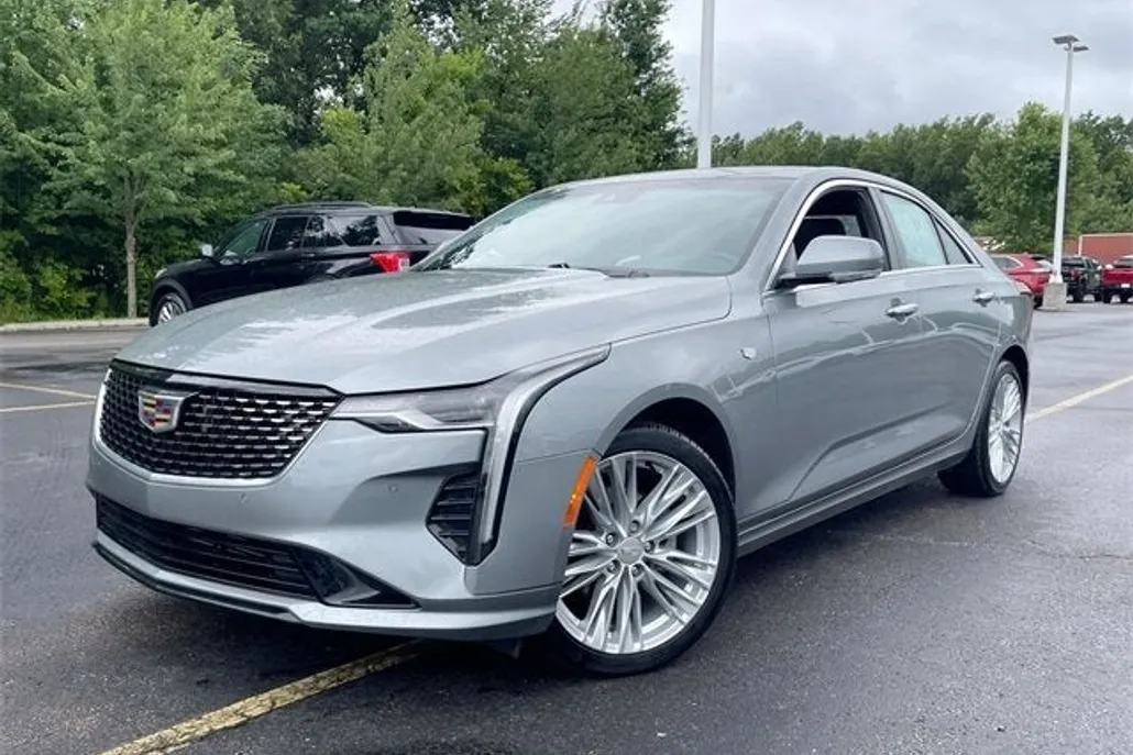 2023 Cadillac CT4 Premium Luxury photo 1