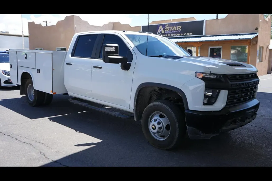 2023 Chevrolet Silverado 3500HD Work Truck photo 1