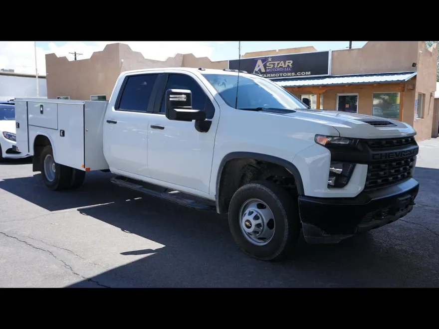 2023 Chevrolet Silverado 3500HD Work Truck photo 1