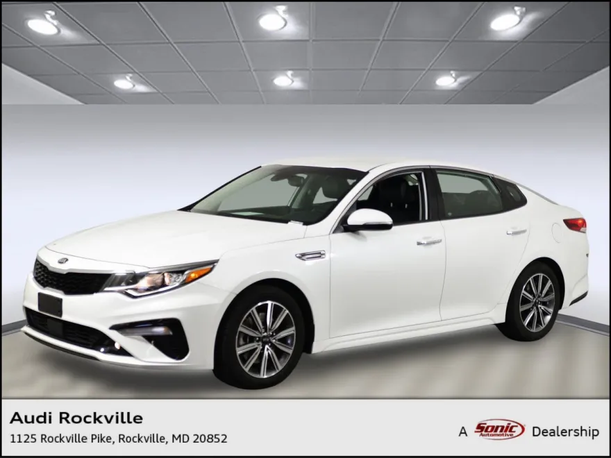 2019 Kia Optima EX photo 1