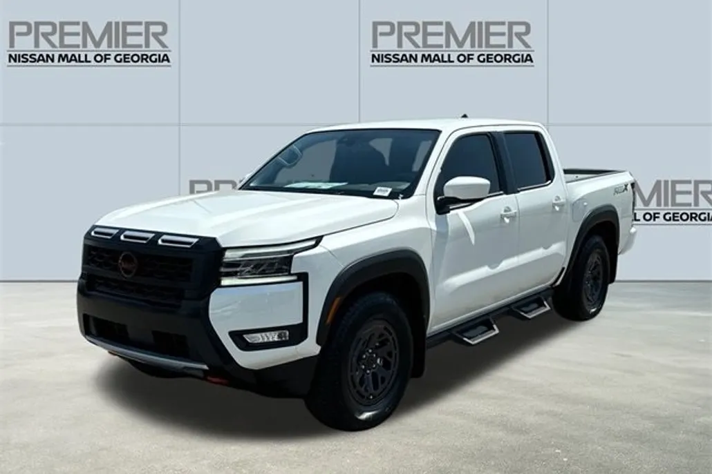 2025 Nissan Frontier PRO-X photo 1