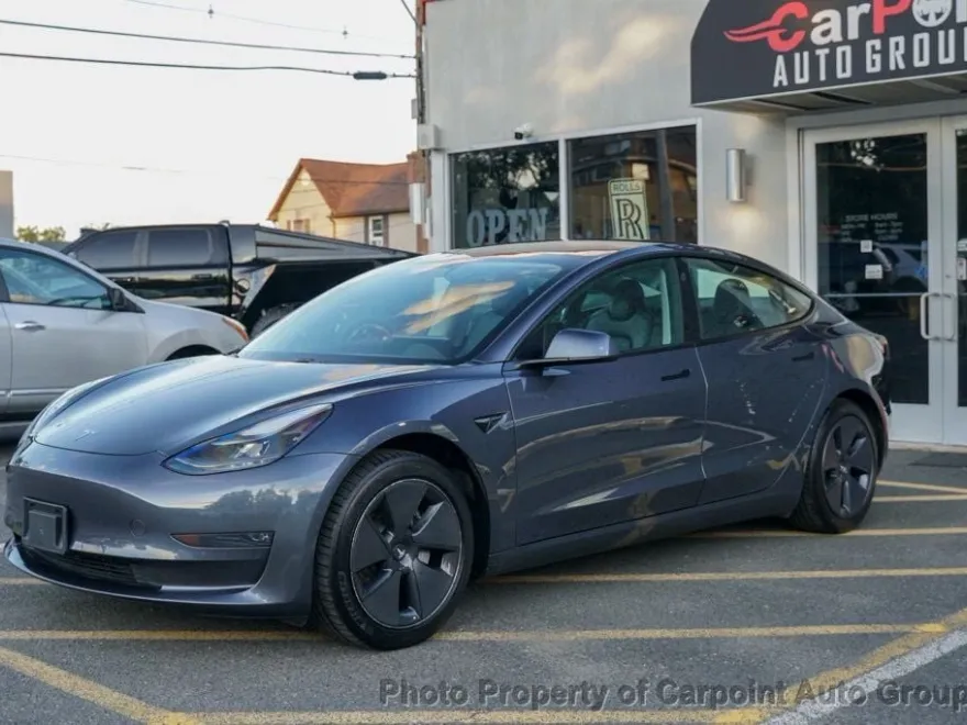 2021 Tesla Model 3 Long Range photo 1