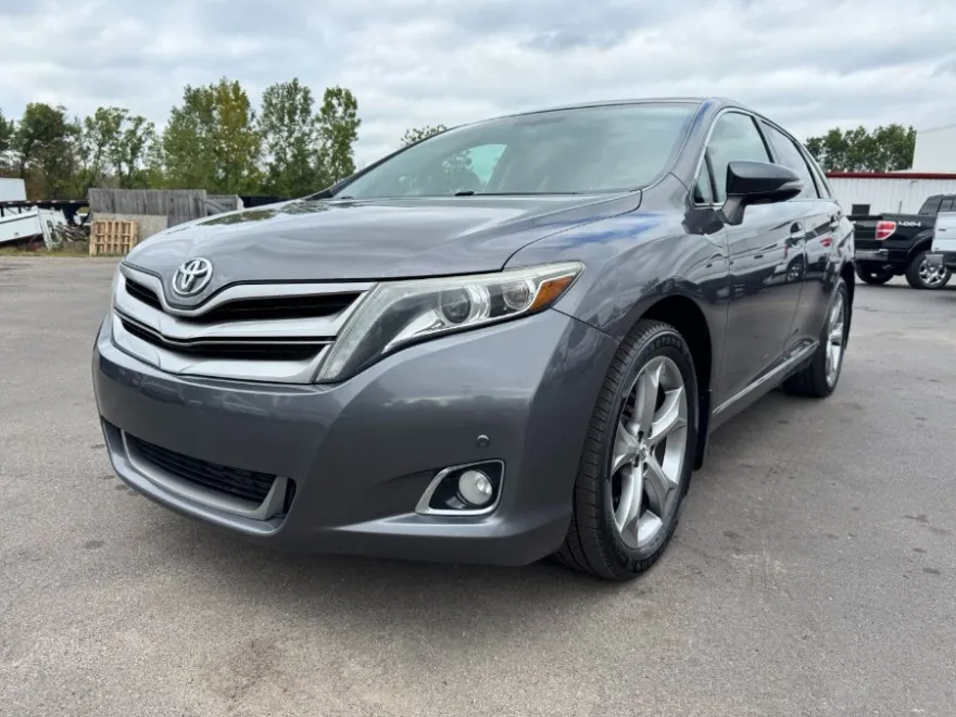 2014 Toyota Venza Limited photo 1