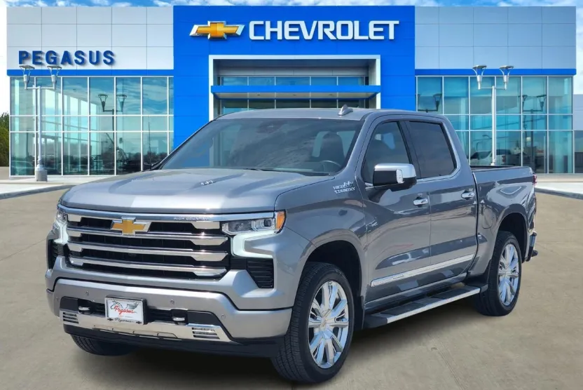 2024 Chevrolet Silverado 1500 High Country photo 1