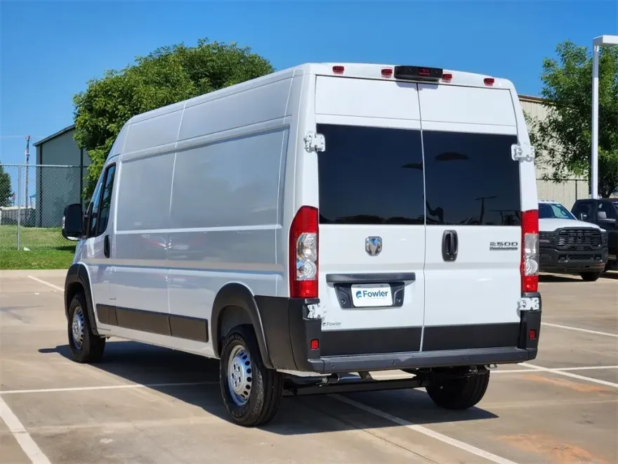 2025 Ram ProMaster 2500 photo 1
